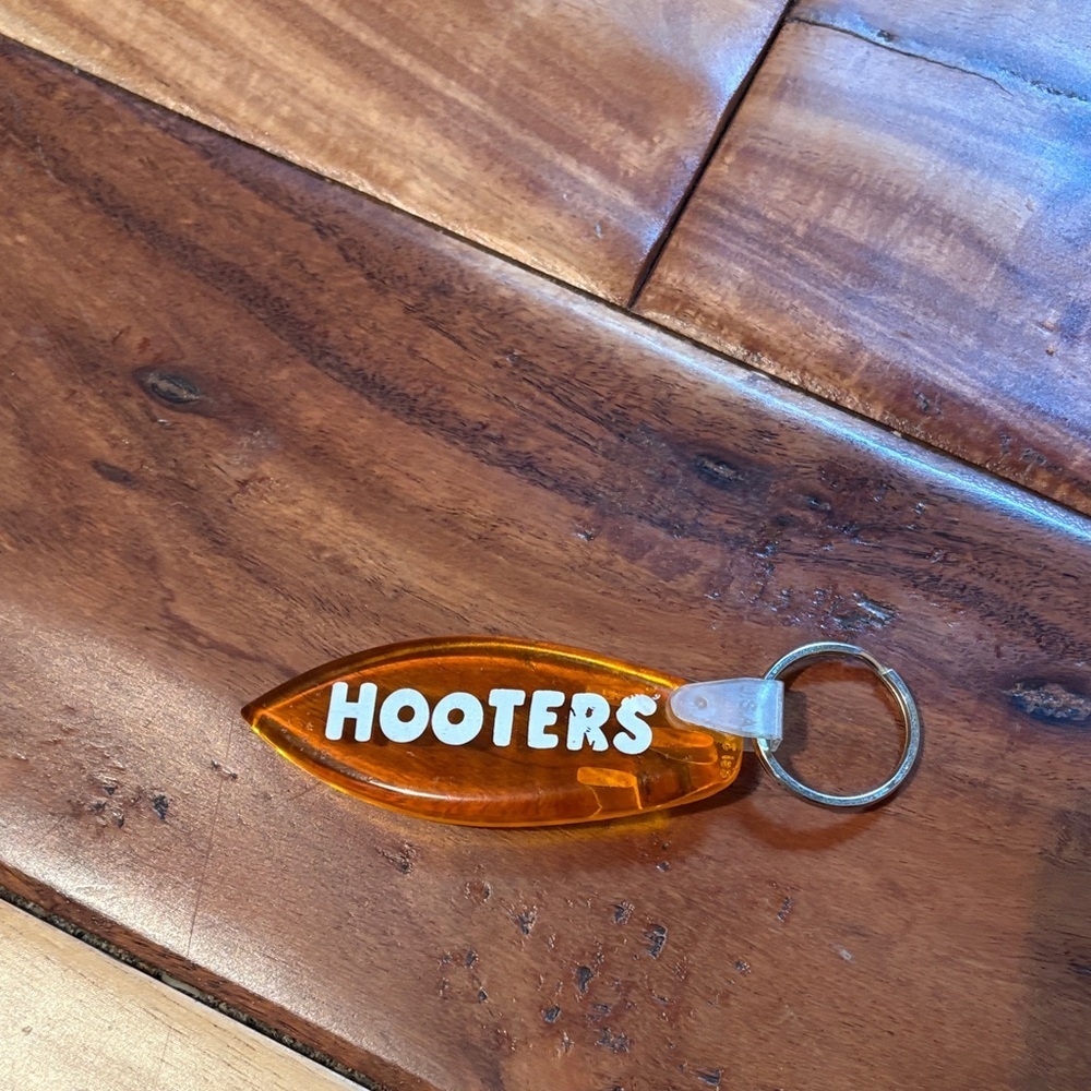 Hooters Translucent Orange Surfboard Keyring